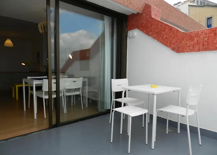 Yellow Sun Marine I By Canariasgetaway